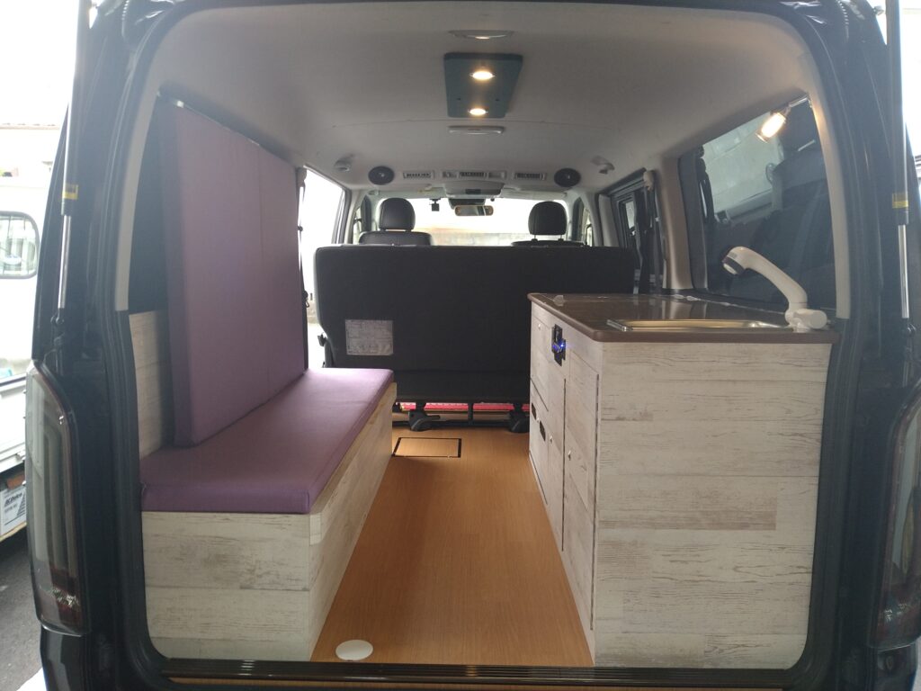 ハイエース架装 岡山のキャンピングカー修理 リノベーション施工 新車中古車販売店 ライフウォーク ハイエース架装 岡山のキャンピングカー修理 リノベーション施工 新車中古車販売店 ライフウォーク