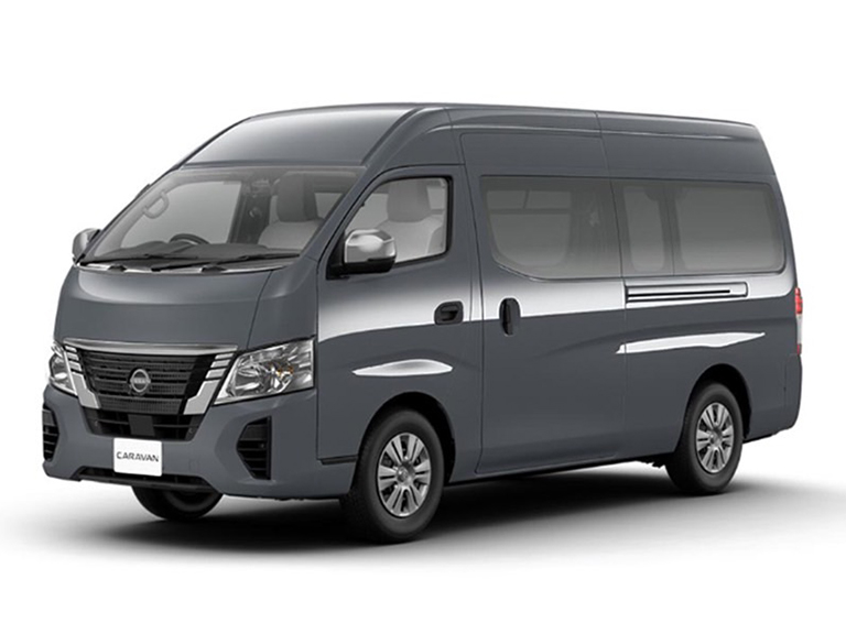 キャンピングカー製造「Plaything 350 （日産キャラバン」