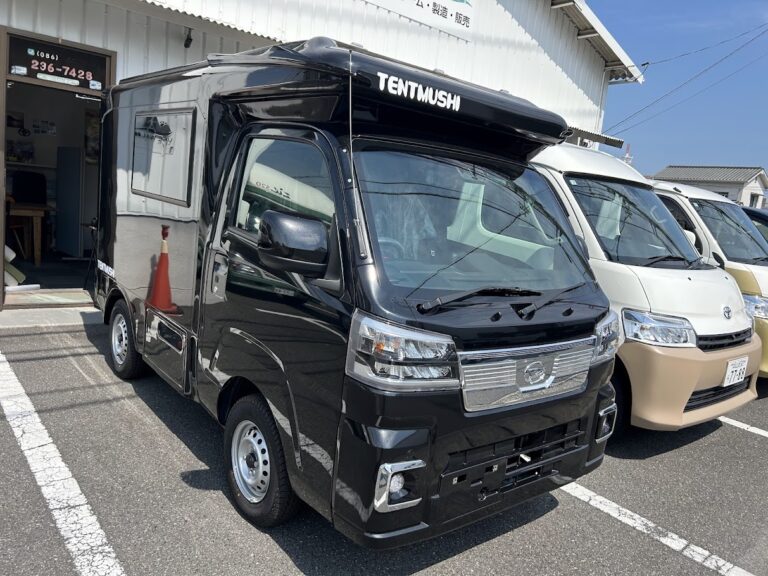 テントむしの展示車が入庫！！